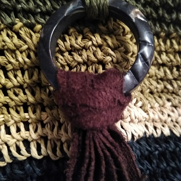 Old Navy Straw Purse - Picture 4 of 7